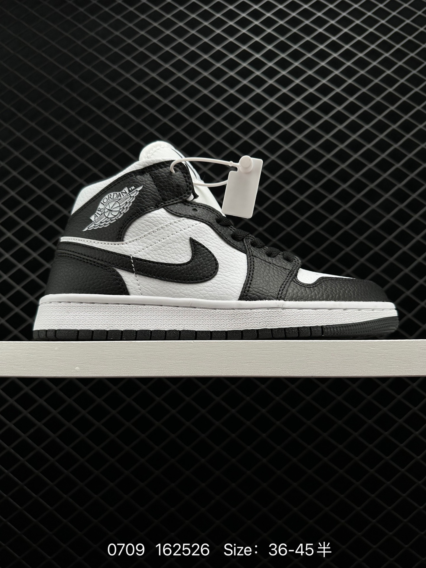 Nike Air Jordan 1 Low AJ1